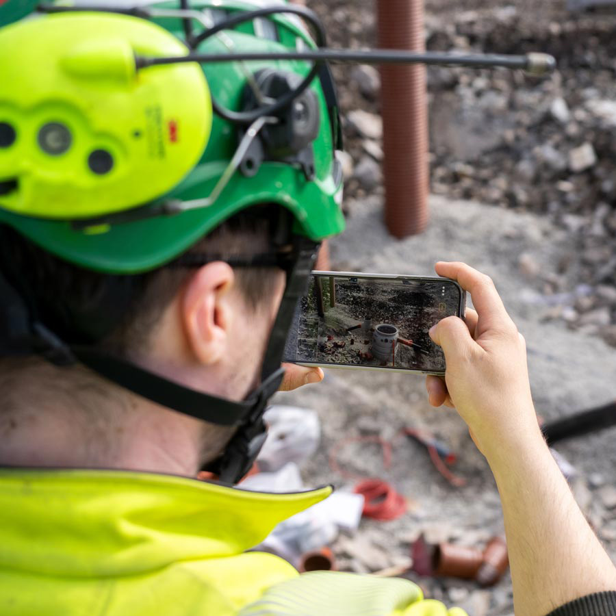 Inge Husmo Larsen i Larsen Maskin & Transport