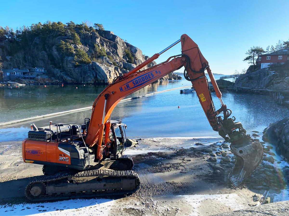 HK_Sandnes_WEB_3 Arbeid med sjøledning i Svinevika