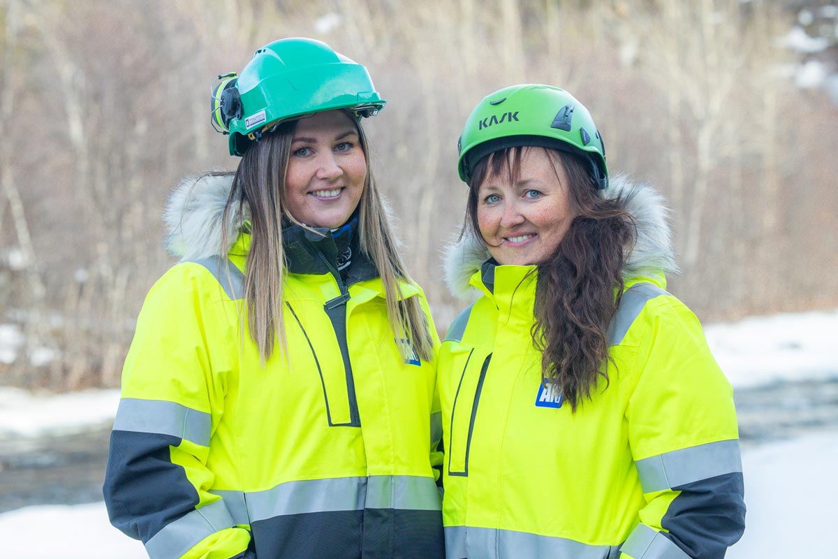 Elisabeth Hammari Mikkelsen og Evalill Larsen i Anlegg Nord