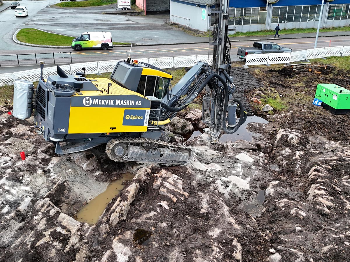 Mekvik-Maskin-Borrerigg-web borrigg